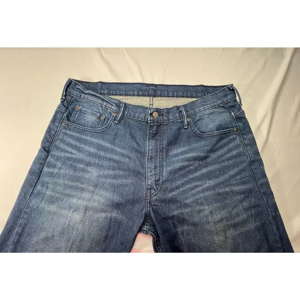 Levis 569 Men's Loose Fit Straight Leg Blue Denim Jeans- Size 39x30.5*‎